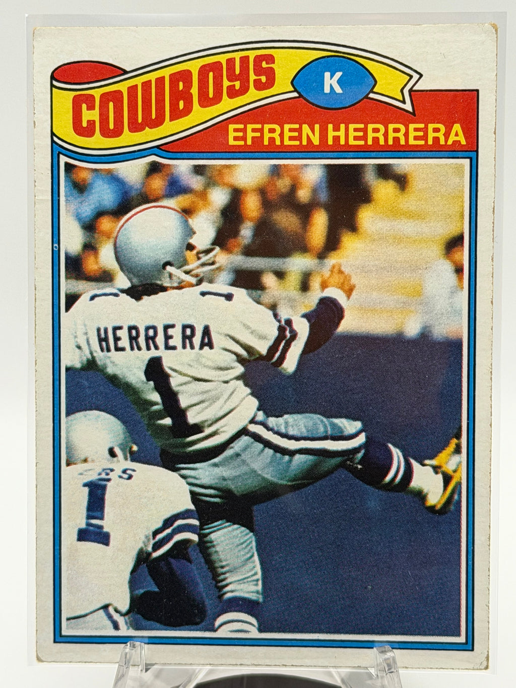 1977 Topps Efren Herrera #102 (Dallas Cowboys)