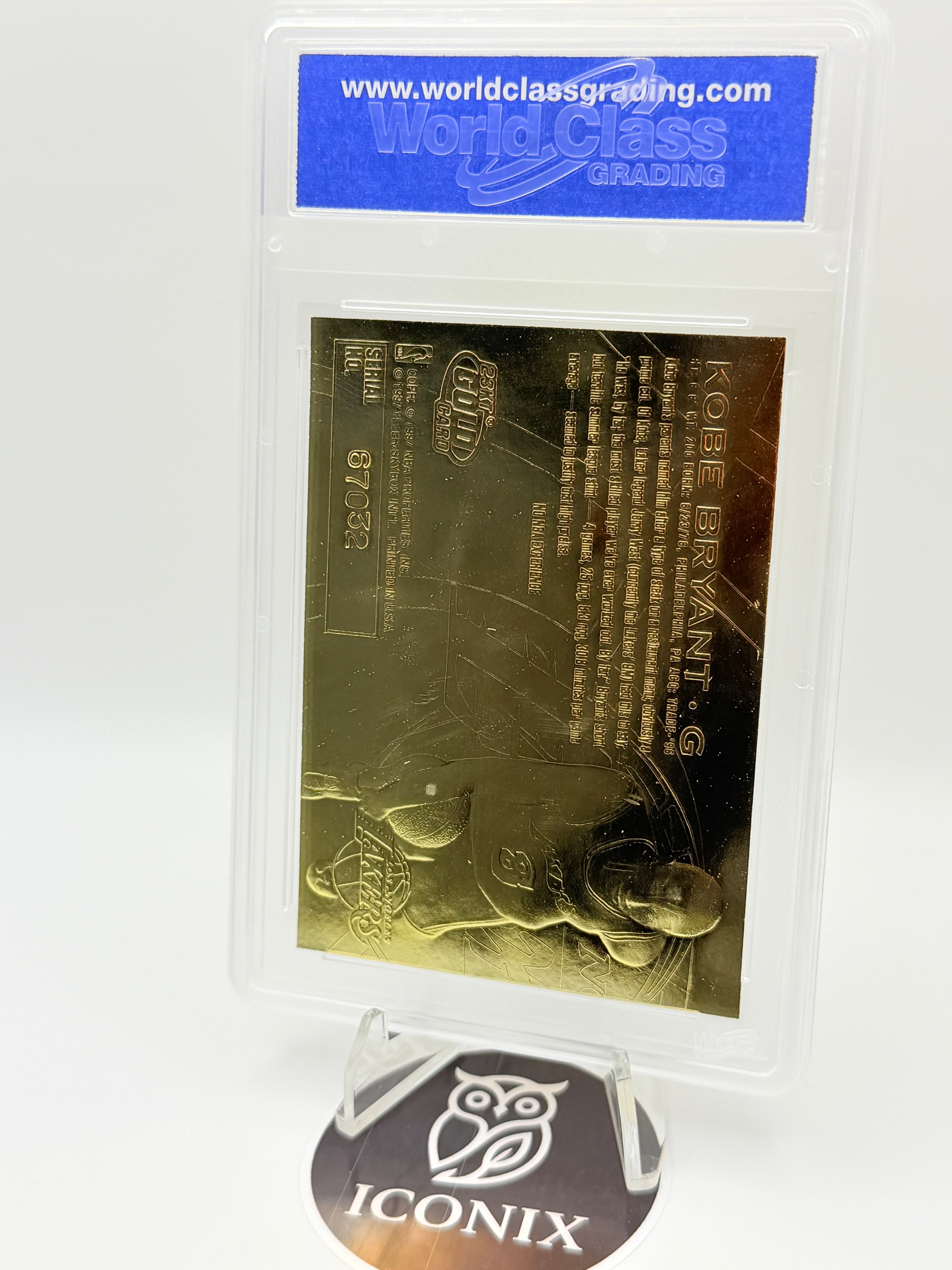 1996-97 Fleer 23Kt Gold Kobe Bryant Rookie Purple Signature - WCG GEM 10