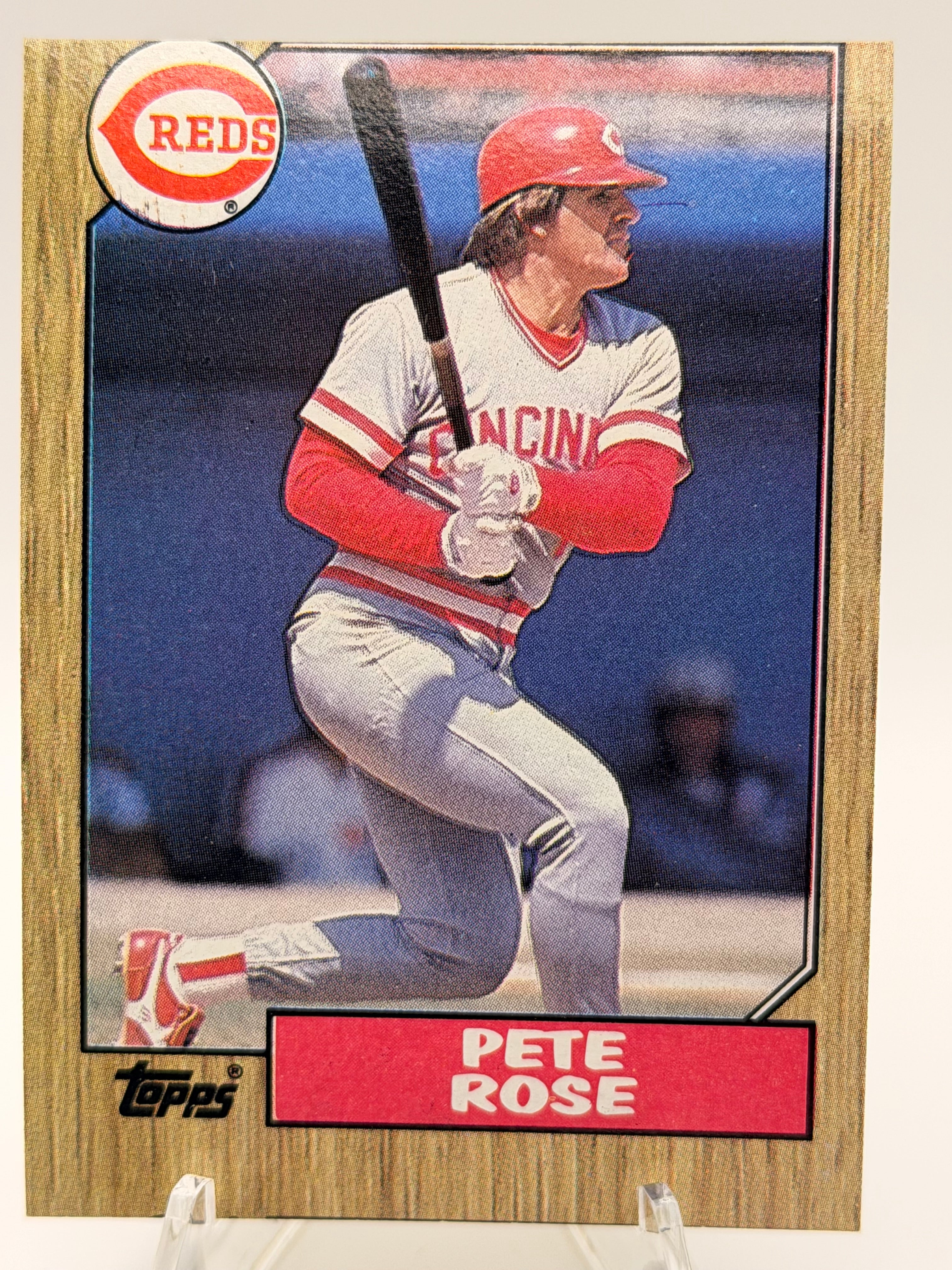 1987 Topps Pete Rose #200 (**ERROR** miscut)